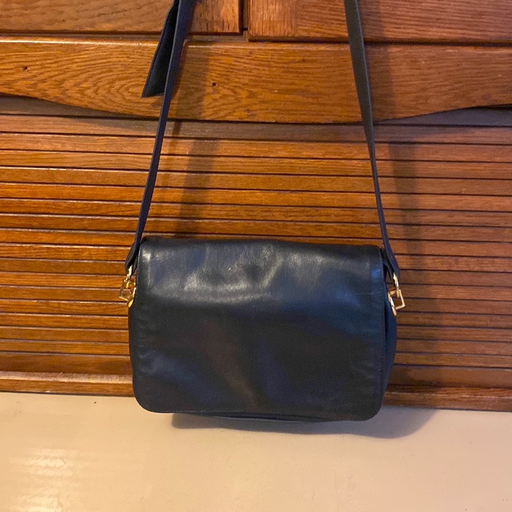 Giani Bernini // Black Leather Crossbody Purse